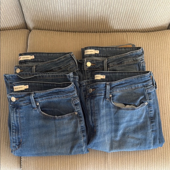 Women’s Levi Jeans Mid-Rise Bootcut Size 14 -You’ll get all 4 pairs - Picture 7 of 7